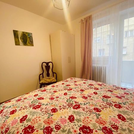 Uptown Girl Apartment Belgrad Exterior foto