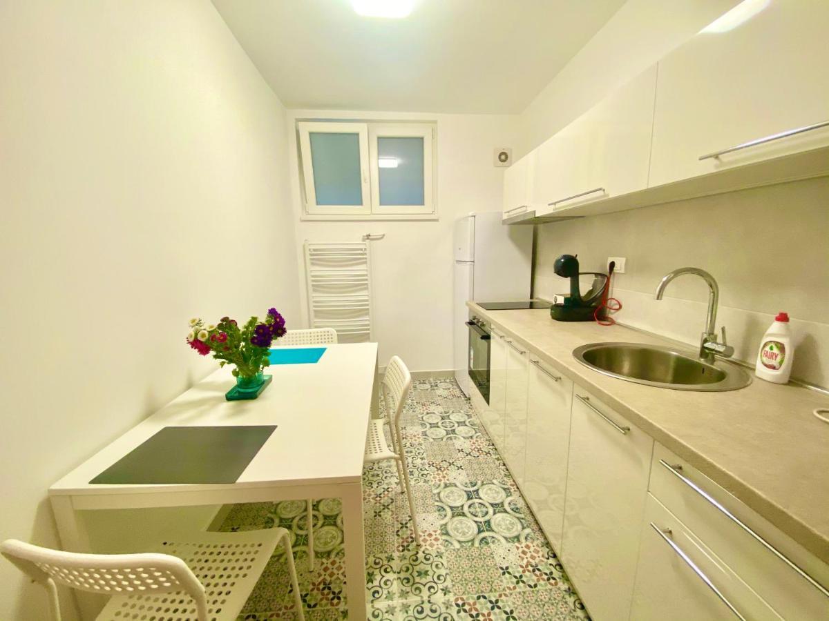 Uptown Girl Apartment Belgrad Exterior foto